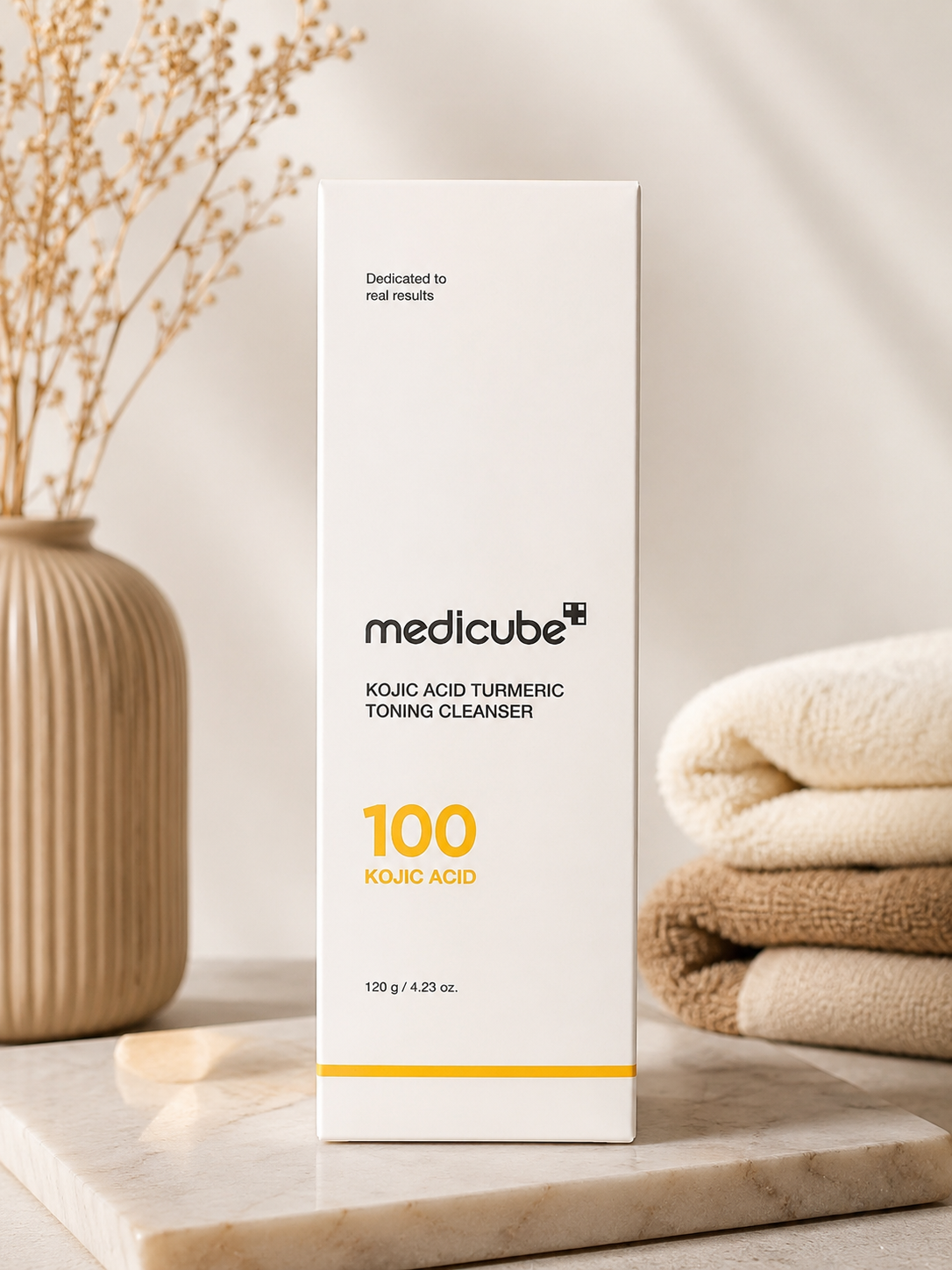 Medicube Kojic Acid Turmeric Toning Cleanser 120g